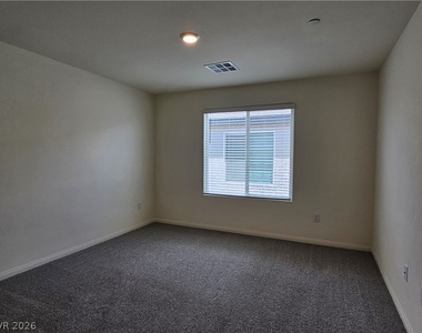 4482 Bayley Skye Avenue - Photo Thumbnail 24