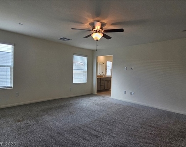 4482 Bayley Skye Avenue - Photo Thumbnail 22