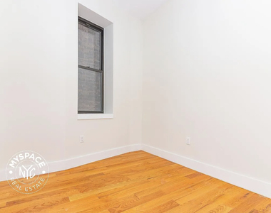 490 Kosciuszko Street - Photo Thumbnail 2