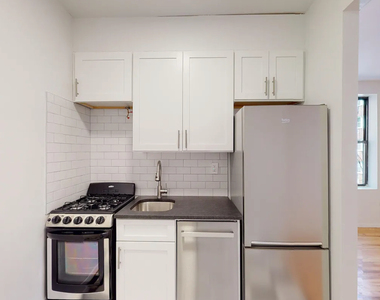 417 East 65th Street - Photo Thumbnail 1