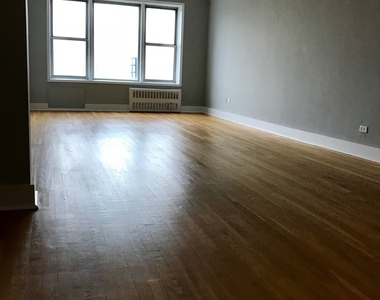99-24 67th road forest hills - Photo Thumbnail 4