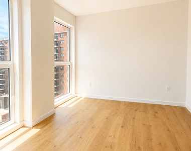 636 West 158th Street - Photo Thumbnail 3