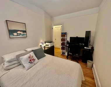 31-47 29th Street - Photo Thumbnail 8