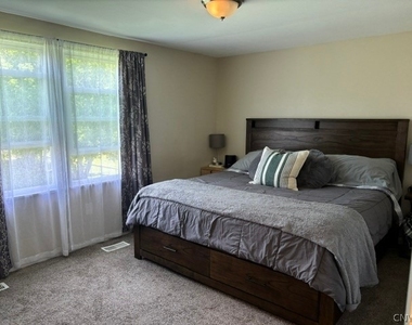 5963 Pony Lane - Photo Thumbnail 17