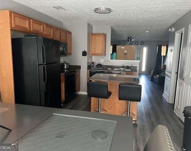 2918 Vining Ridge Terrace - Photo Thumbnail 8