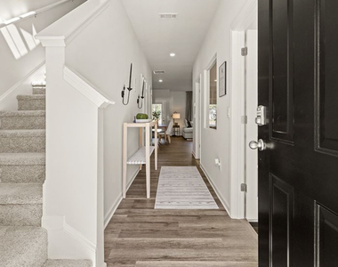 1 Sweetspire Drive Nw - Photo Thumbnail 4
