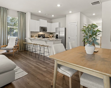 1 Sweetspire Drive Nw - Photo Thumbnail 11