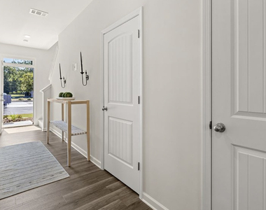 1 Sweetspire Drive Nw - Photo Thumbnail 5