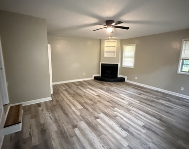 6379 Skyline Drive - Photo Thumbnail 14