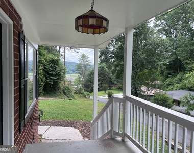 66 Logan Lane - Photo Thumbnail 22