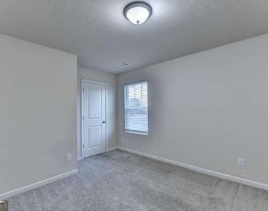 811 Independence Avenue - Photo Thumbnail 35