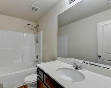 811 Independence Avenue - Photo Thumbnail 38