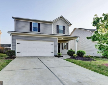 811 Independence Avenue - Photo Thumbnail 3