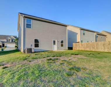 811 Independence Avenue - Photo Thumbnail 46