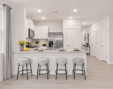 2019 Roseleigh Drive - Photo Thumbnail 4