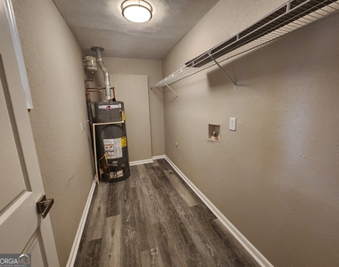 4524 Lasalle Drive - Photo Thumbnail 21