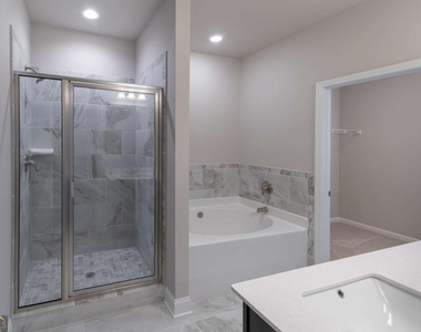 5412 Maple Grove Lane - Photo Thumbnail 6
