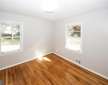 5075 Winters Chapel Road - Photo Thumbnail 30