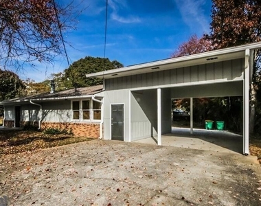 5075 Winters Chapel Road - Photo Thumbnail 48