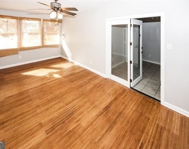 5075 Winters Chapel Road - Photo Thumbnail 43