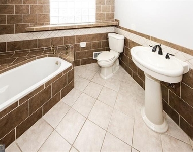 5075 Winters Chapel Road - Photo Thumbnail 42