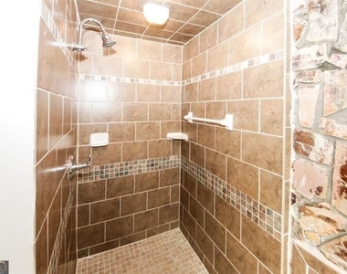 5075 Winters Chapel Road - Photo Thumbnail 40