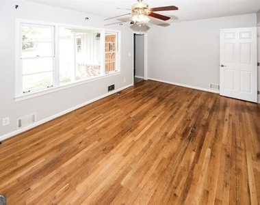 5075 Winters Chapel Road - Photo Thumbnail 27