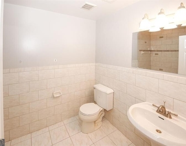 5075 Winters Chapel Road - Photo Thumbnail 21