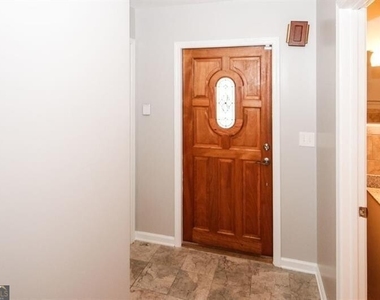 5075 Winters Chapel Road - Photo Thumbnail 2