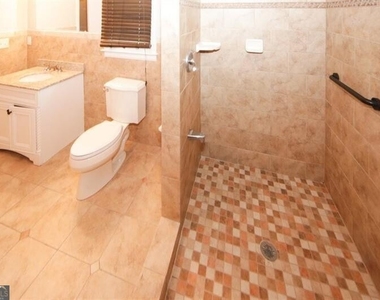 5075 Winters Chapel Road - Photo Thumbnail 18