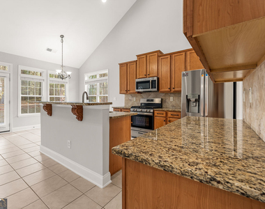 3329 Rosecliff Trace - Photo Thumbnail 16