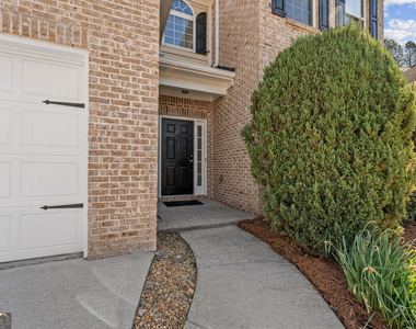 3329 Rosecliff Trace - Photo Thumbnail 3