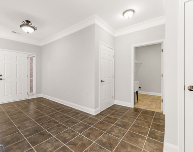 3329 Rosecliff Trace - Photo Thumbnail 4
