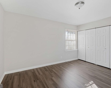 2382 Peachwood Circle Ne - Photo Thumbnail 11