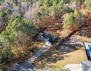 405 Christopher Lane - Photo Thumbnail 28