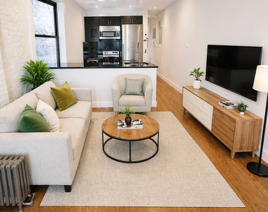 Avenue B - Photo Thumbnail 1