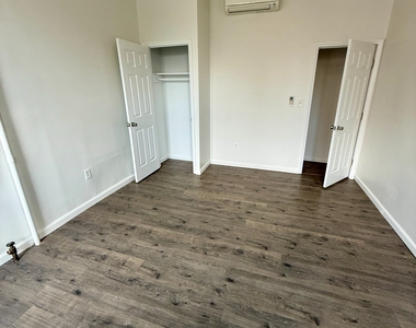 14 Wilson Avenue - Photo Thumbnail 6