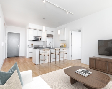 554 West 54th Street - Photo Thumbnail 1