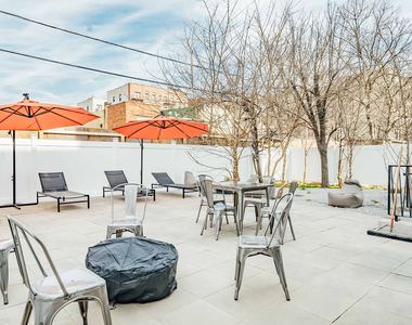2825 Snyder Avenue - Photo Thumbnail 9