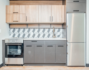 2825 Snyder Avenue - Photo Thumbnail 11
