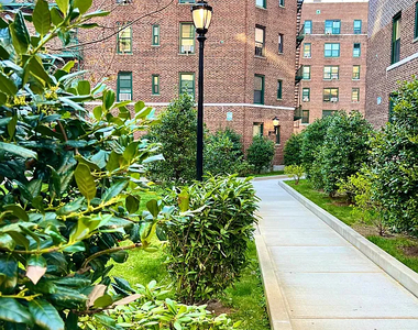 34-32 91st Street - Photo Thumbnail 8