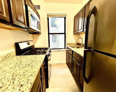 35-05 94th Street - Photo Thumbnail 4