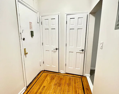 35-05 94th Street - Photo Thumbnail 5