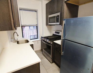 35-05 94th Street - Photo Thumbnail 2