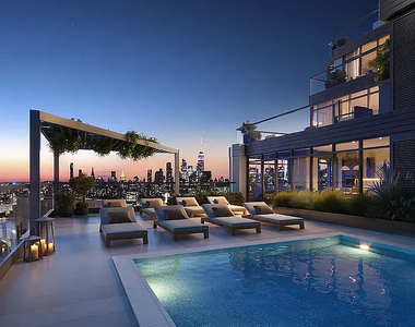 16 Dupont Street - Photo Thumbnail 1