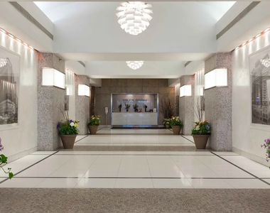 West 34th Street - Photo Thumbnail 1