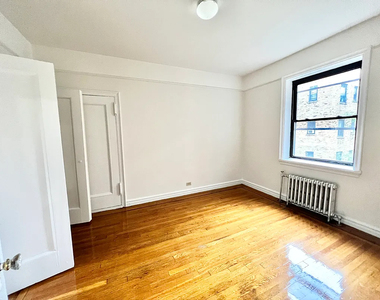 35-64 81st Street - Photo Thumbnail 3
