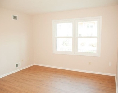 105 Newark Pompton Turnpike - Photo Thumbnail 13