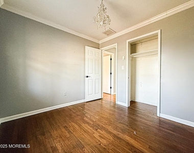 532 Frank Applegate Road - Photo Thumbnail 11
