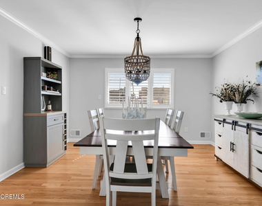 327 Tide Pond Road - Photo Thumbnail 11
